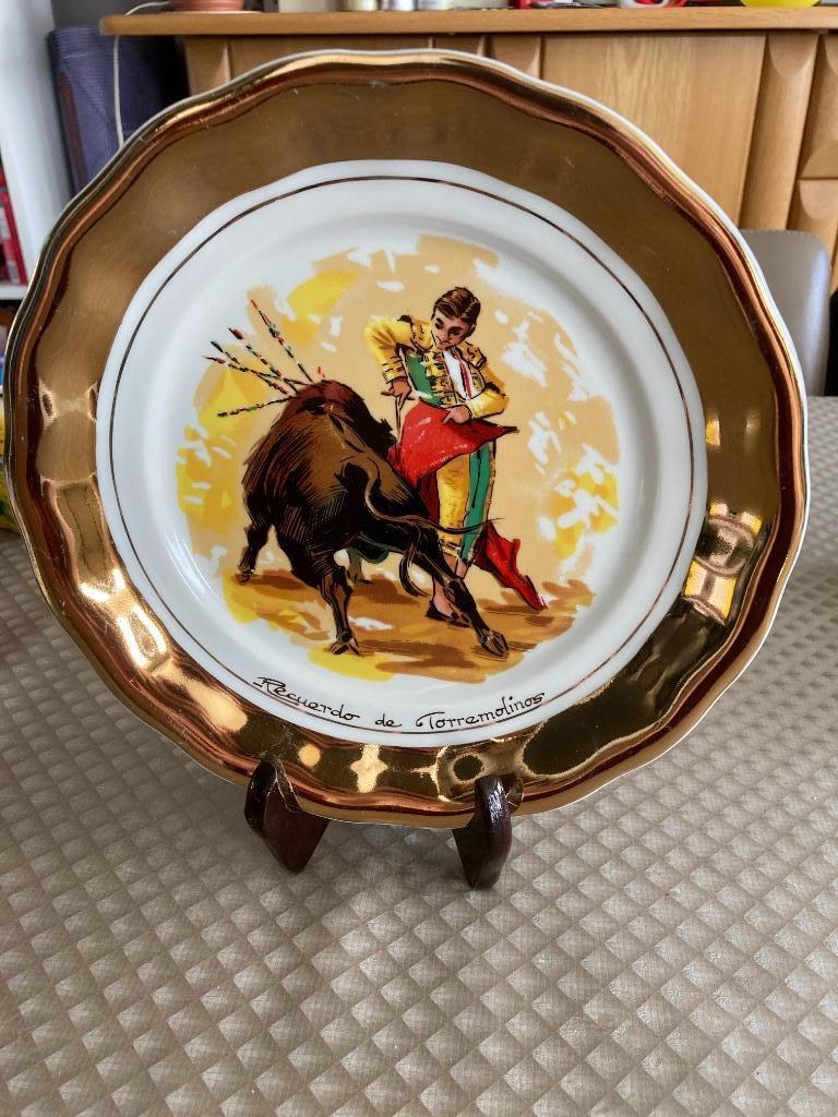 Mooi sierbord “Spanje” Torremolinos met bladgoud, Antiek en Kunst, Antiek | Keramiek en Aardewerk, Ophalen of Verzenden