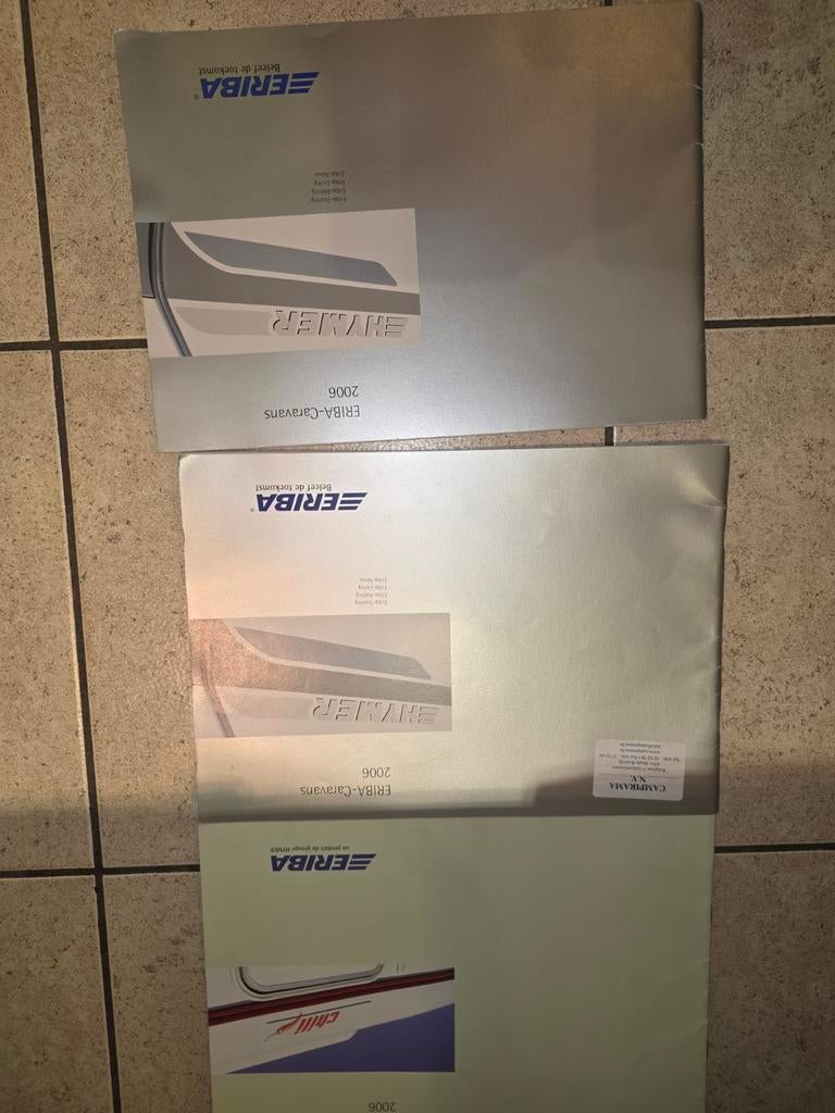 Eriba handleidingen folders, Ophalen