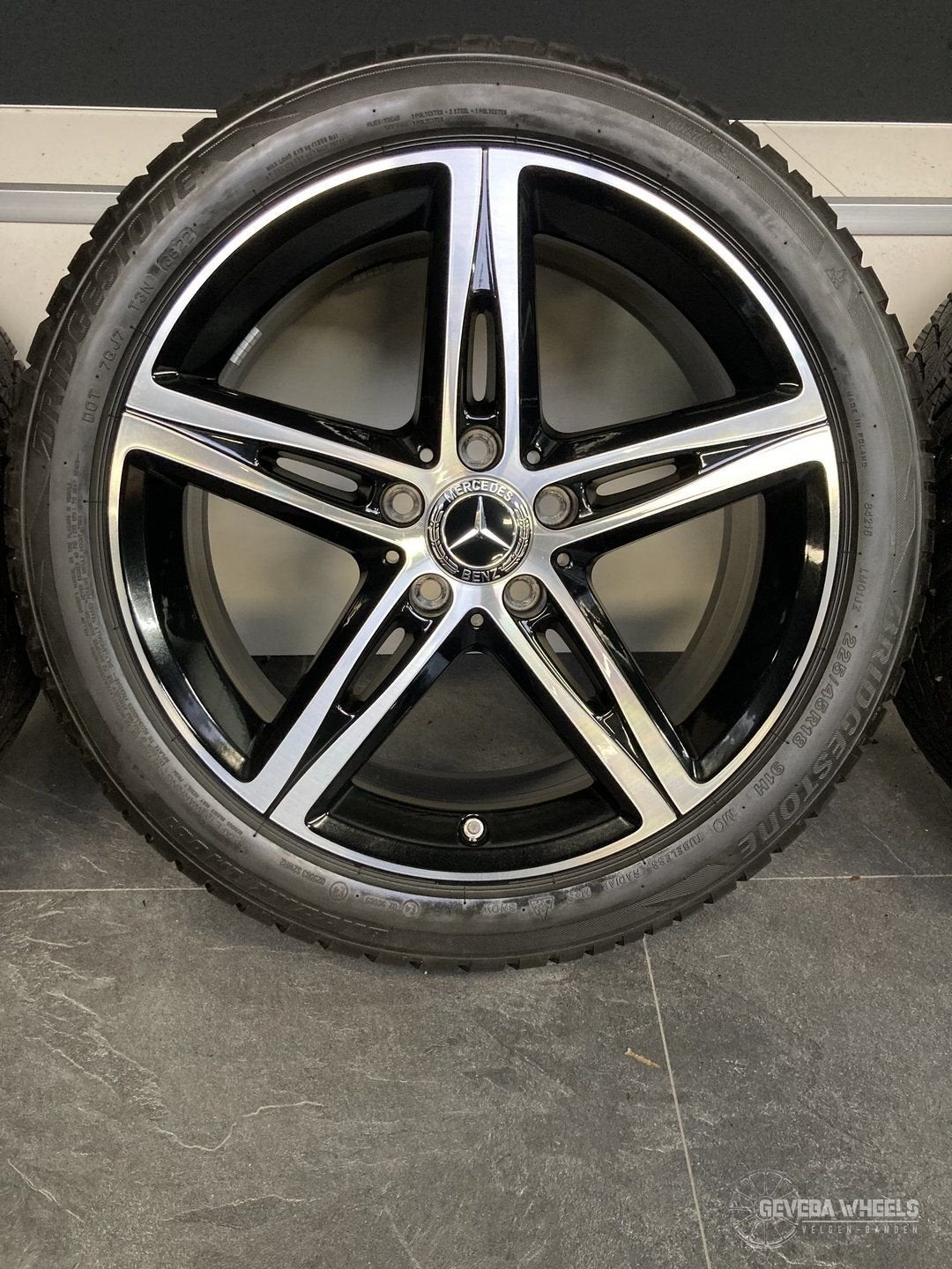 18” originele Mercedes A W177 velgen + winterbanden 5x112, Pneus et Jantes, Pneus hiver, Véhicule de tourisme, -