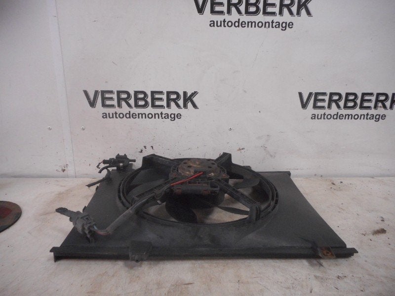 KOELVENTILATORMOTOR Volvo S40 (VS) (01-1995/12-2004), Gebruikt, Info@volvocars.com, Volvo, Volvo Car Germany GmbH