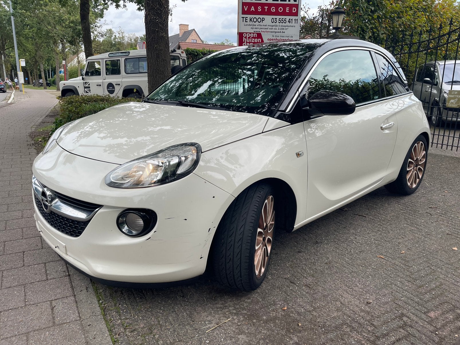 Adam 1.2i AC/Navi/cuir/Bluetooth, Autos, Euro 6, Entreprise, Boîte manuelle, Noir