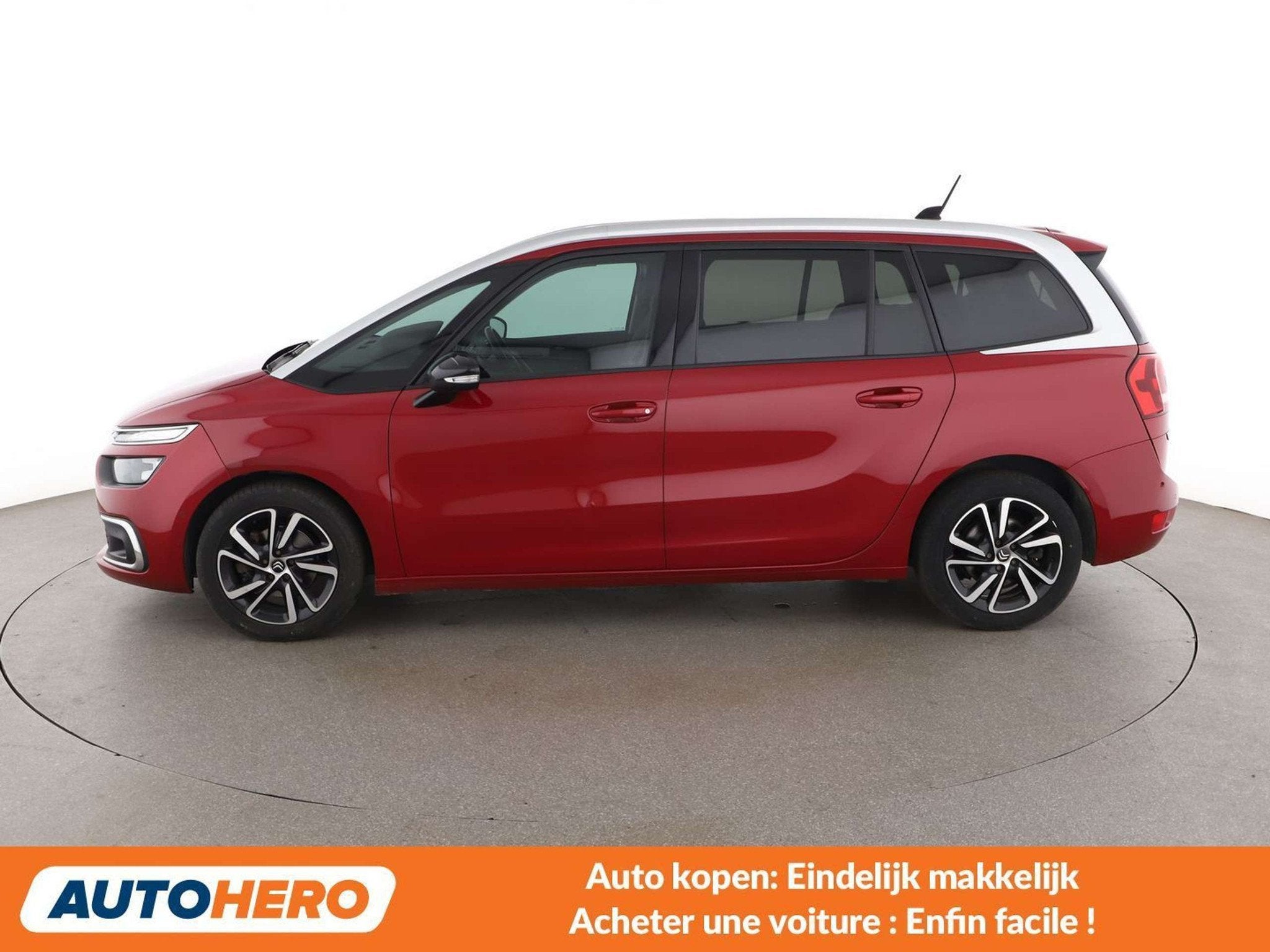 Citroën C4 Spacetourer 1.5 Blue-HDi Shine (bj 2021), Auto's, Gebruikt, 1505 kg, 7 zetels, Leder