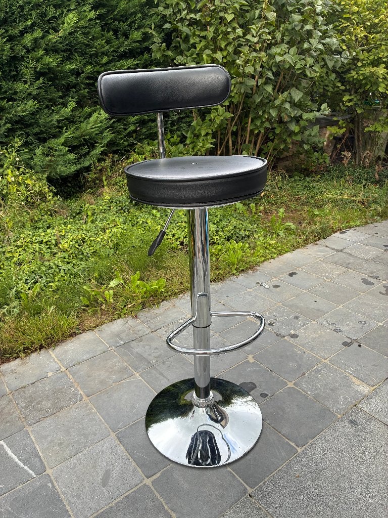 Tabouret de travail - selle ajustable avec dossier— 62-84 cm, Enlèvement, Réglable en hauteur, Utilisé, Échantillon