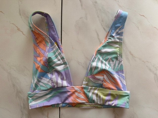 Bikini topje Billabong maat M (nr2391a), Kleding | Dames, Meerkleurig, Billabong, Ophalen of Verzenden, Zo goed als nieuw
