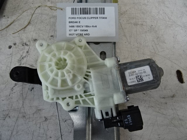 MOTEUR LEVE VITRE ELECTRIQUE ARRIÈRE DROIT Ford Focus 3, Utilisé, Arrière, Ford