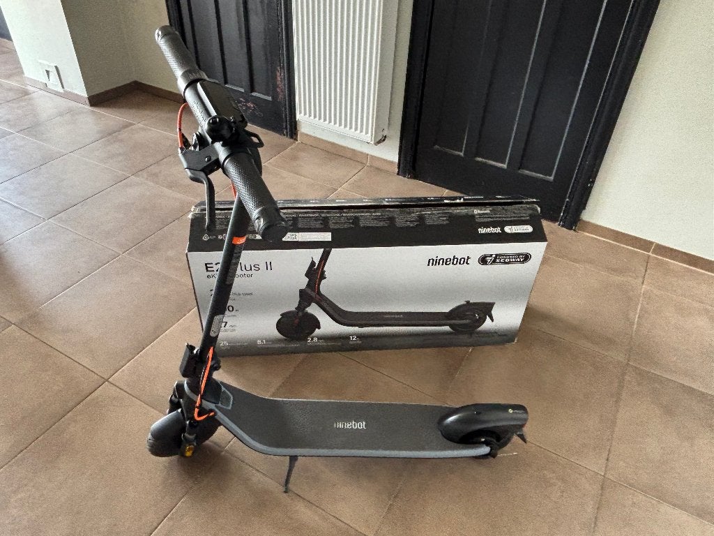 Elektrische step, Fietsen en Brommers, Ophalen, Nieuw, Elektrische step (E-scooter), Segway ninebot