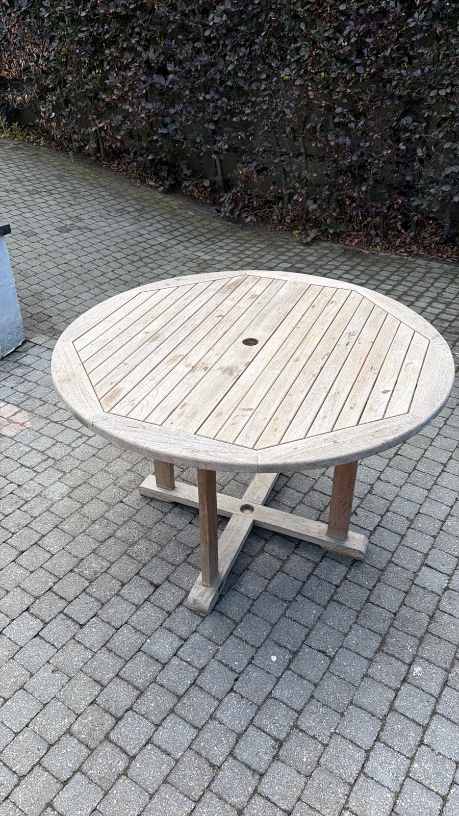 Tafel teak diameter 1,2 meter, Ophalen, Zo goed als nieuw