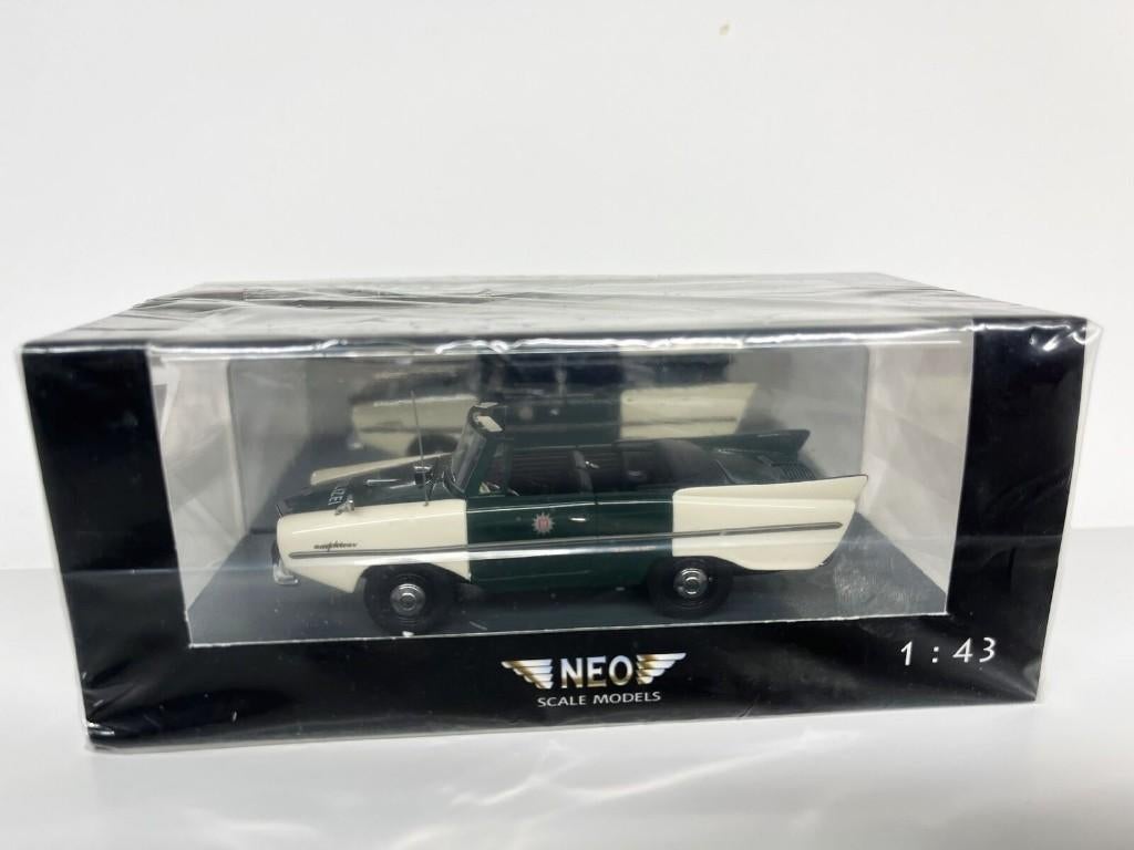 AMPHICAR Triumph Herald Polizei 1966 1/43 NEO Neuve + Boite, Ophalen of Verzenden, Nieuw, Auto, MiniChamps