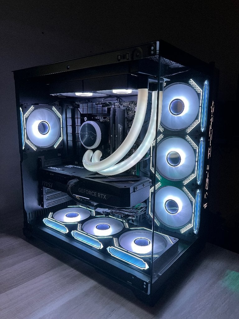 Gaming PC , rtx 5070ti, Ophalen, Met monitor, Zo goed als nieuw, Gaming