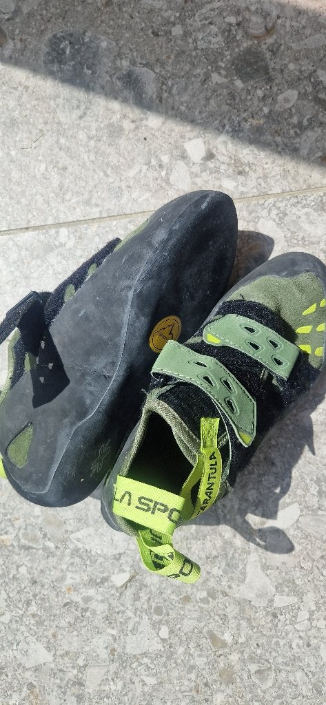 Kinderklimschoen maat 36, merk la sportiva, Sport en Fitness, Klimsport, Ophalen, Zo goed als nieuw, Klimsportschoenen
