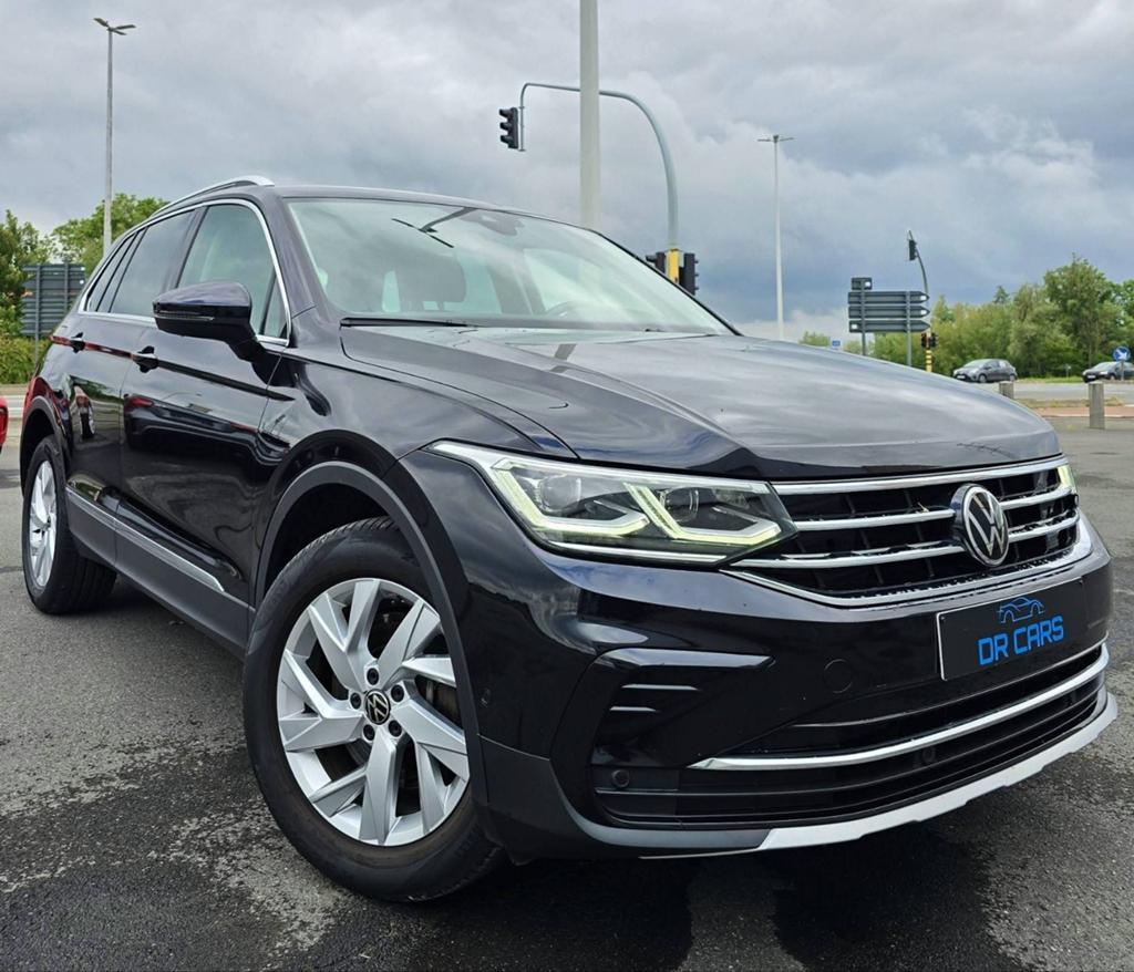 VW TIGUAN ELEGANCE PLUG-IN HYBRIDE/CAMERA-CRUIS-PDC-NAVI-LED, Auto's, 4 cilinders, Alcantara, Zwart, Bedrijf