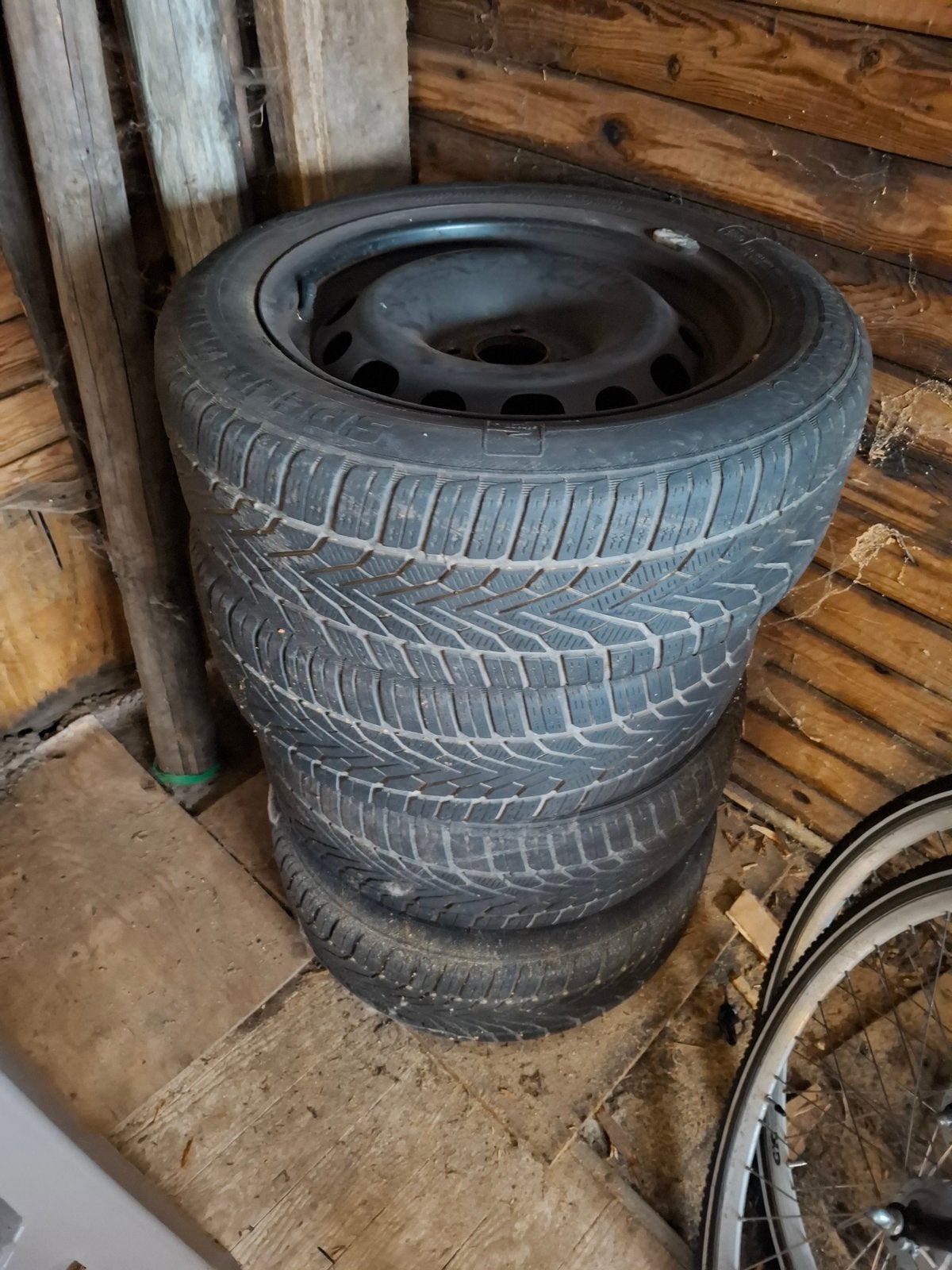 Autobanden  velg, Enlèvement, Utilisé