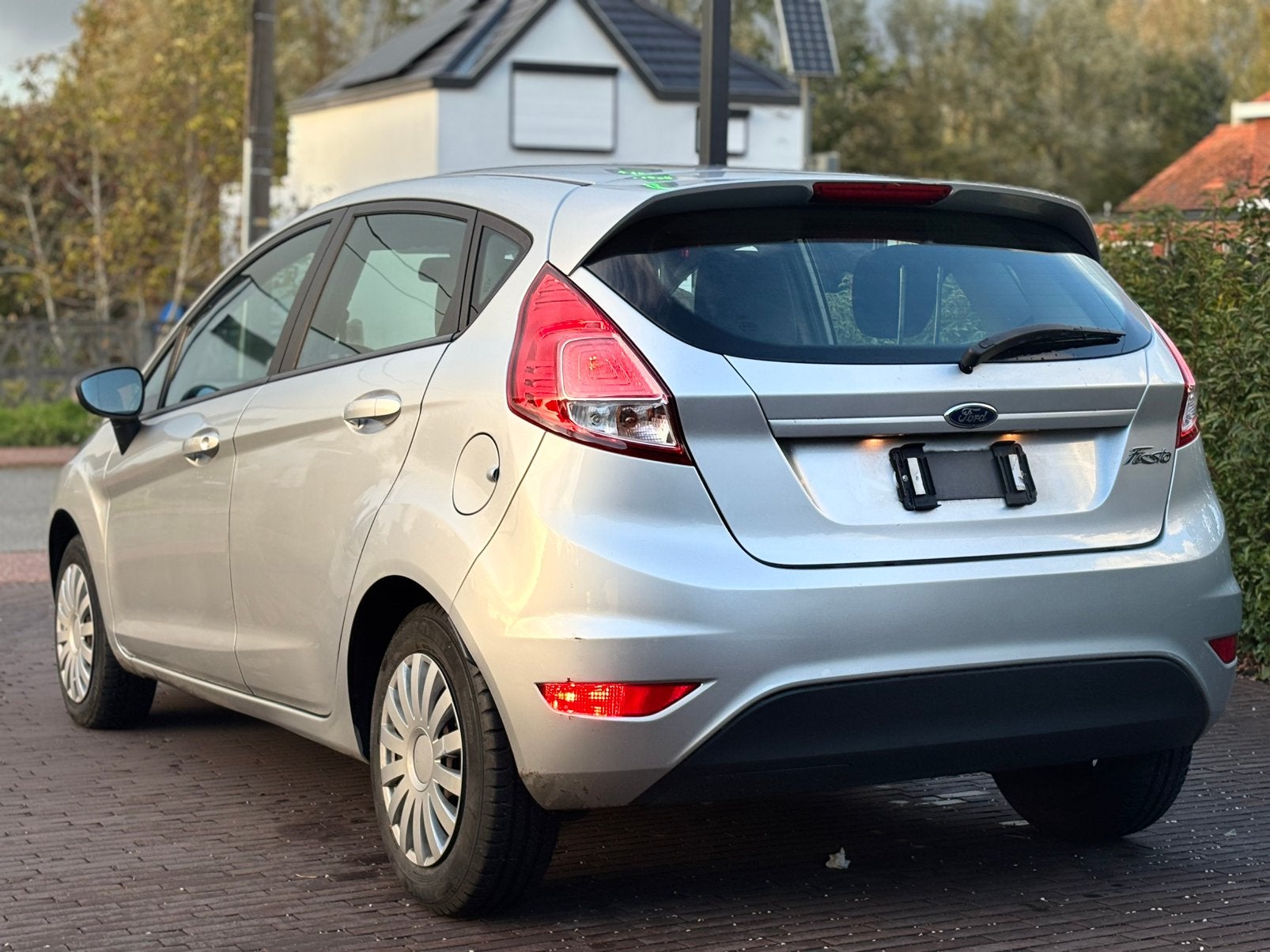 Ford Fiesta 1.2 2015 5Deurs 2 jr blanco Gekeurd voor verkoop, Auto's, Bluetooth, Euro 5, Zwart, Handgeschakeld