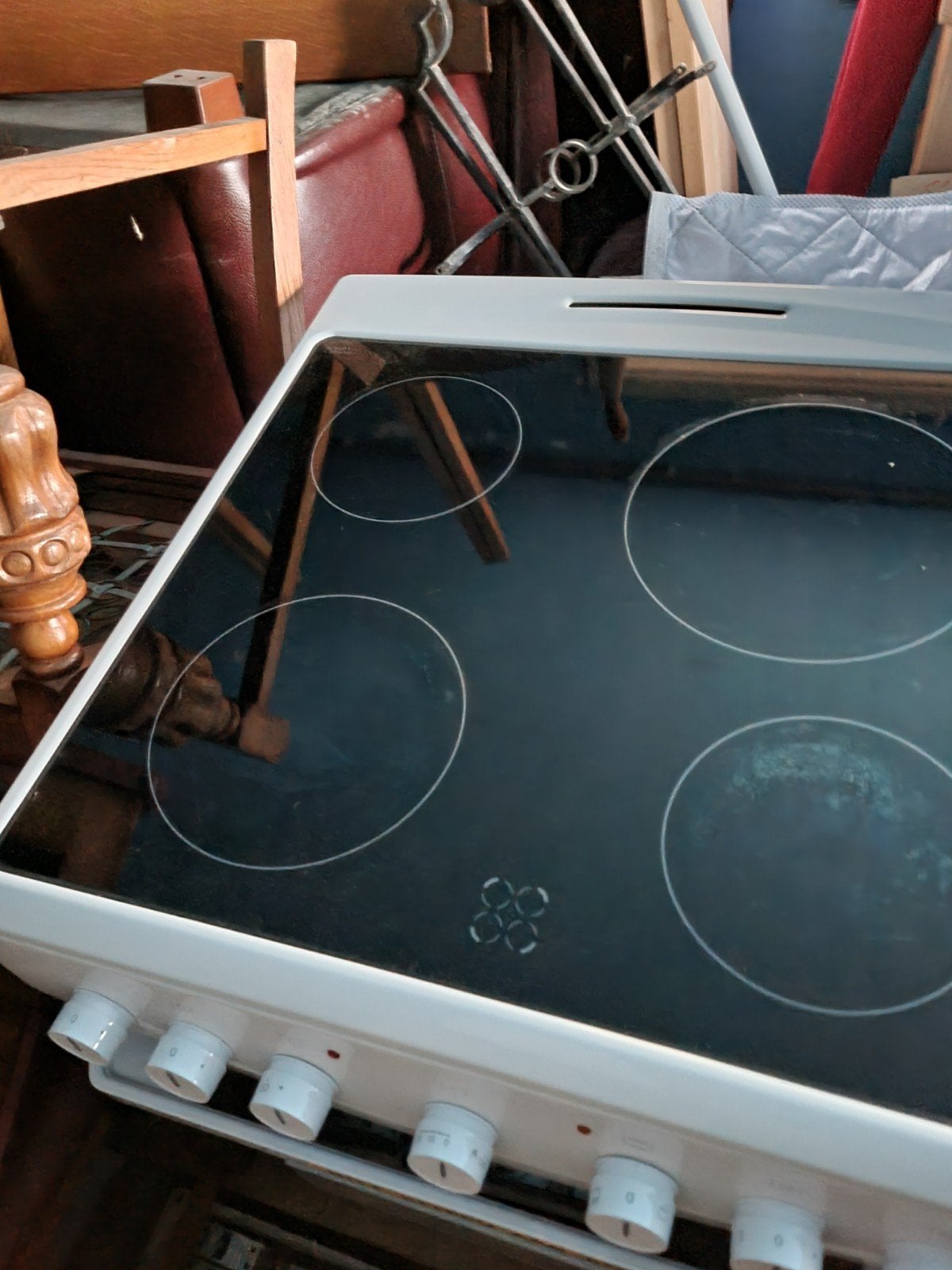 elektrisch fornuis, oven en vuur, Ophalen, 4 kookzones, Zo goed als nieuw, Vrijstaand