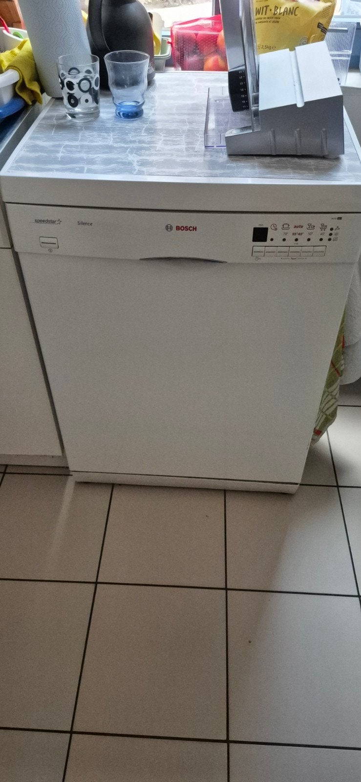 Lave vaisselle de marque bosh 12 couverts, Elektronische apparatuur, Ophalen, Zo goed als nieuw, Tussenbouw