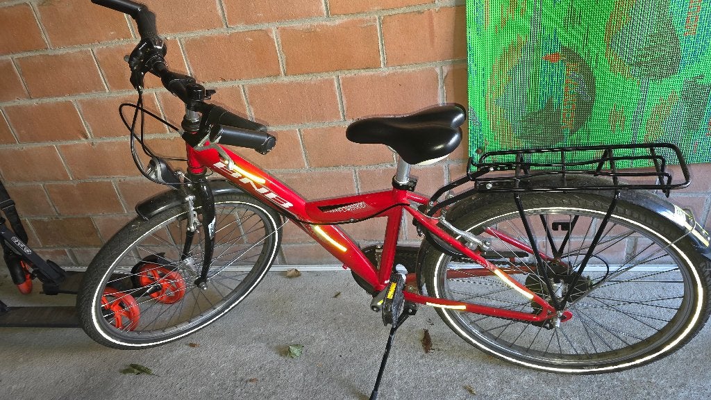 Jongensfiets, Fietsen en Brommers, 24 inch, Ophalen of Verzenden, Zo goed als nieuw, Handrem