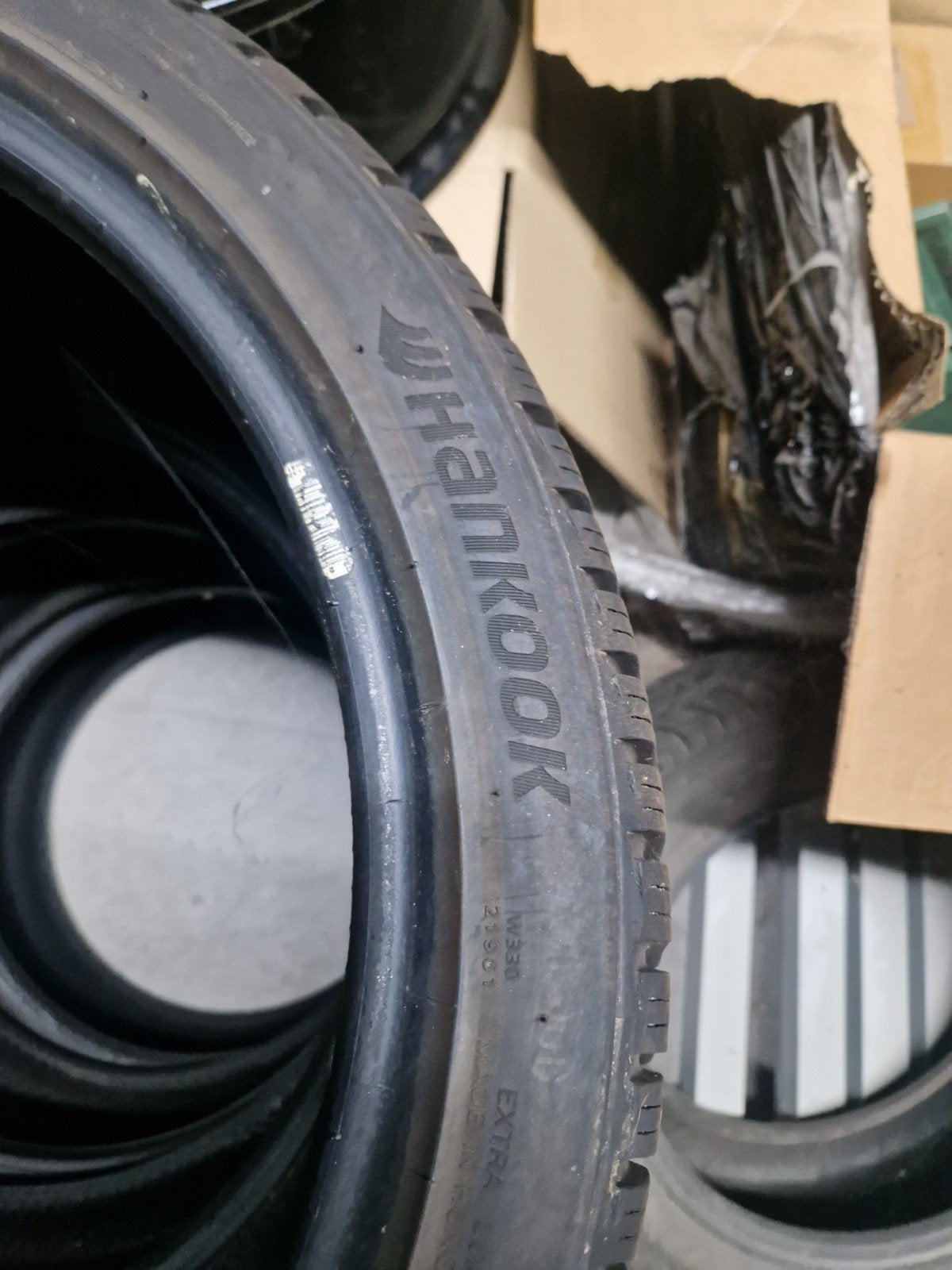 4 winterbanden 225/40R18, Autos : Divers, Pièces de sport automobile, Enlèvement, Comme neuf