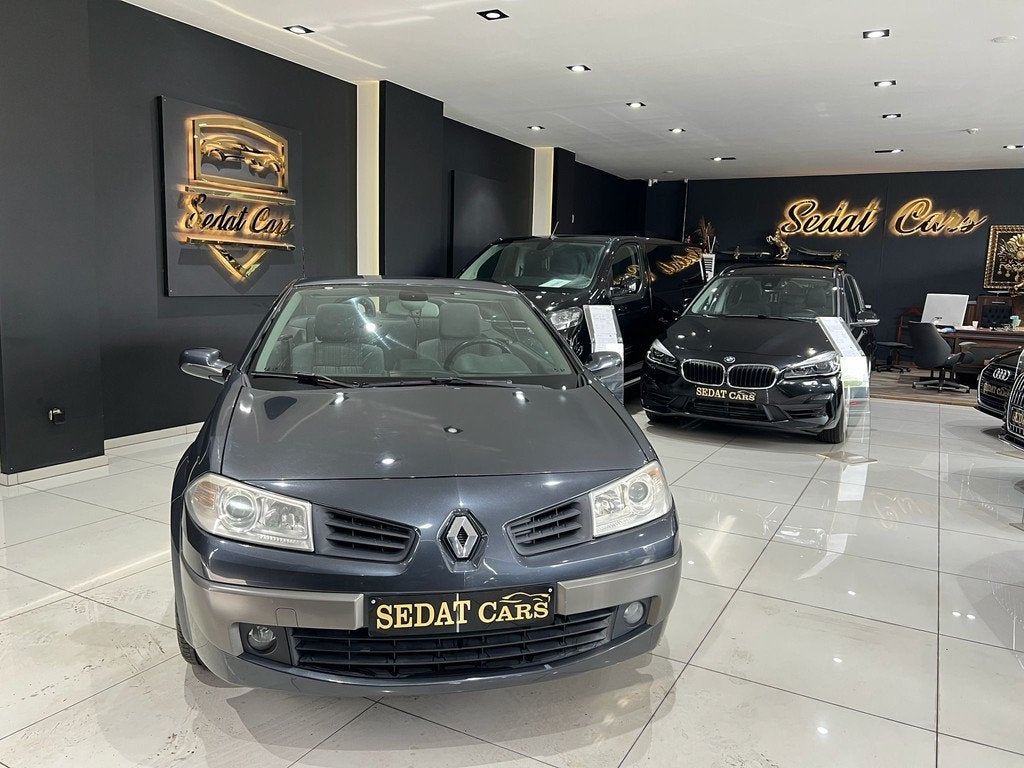 Renault Megane 1.6 BENZİNE, Auto's, Renault, 4 zetels, Stof, Gebruikt, Cabriolet