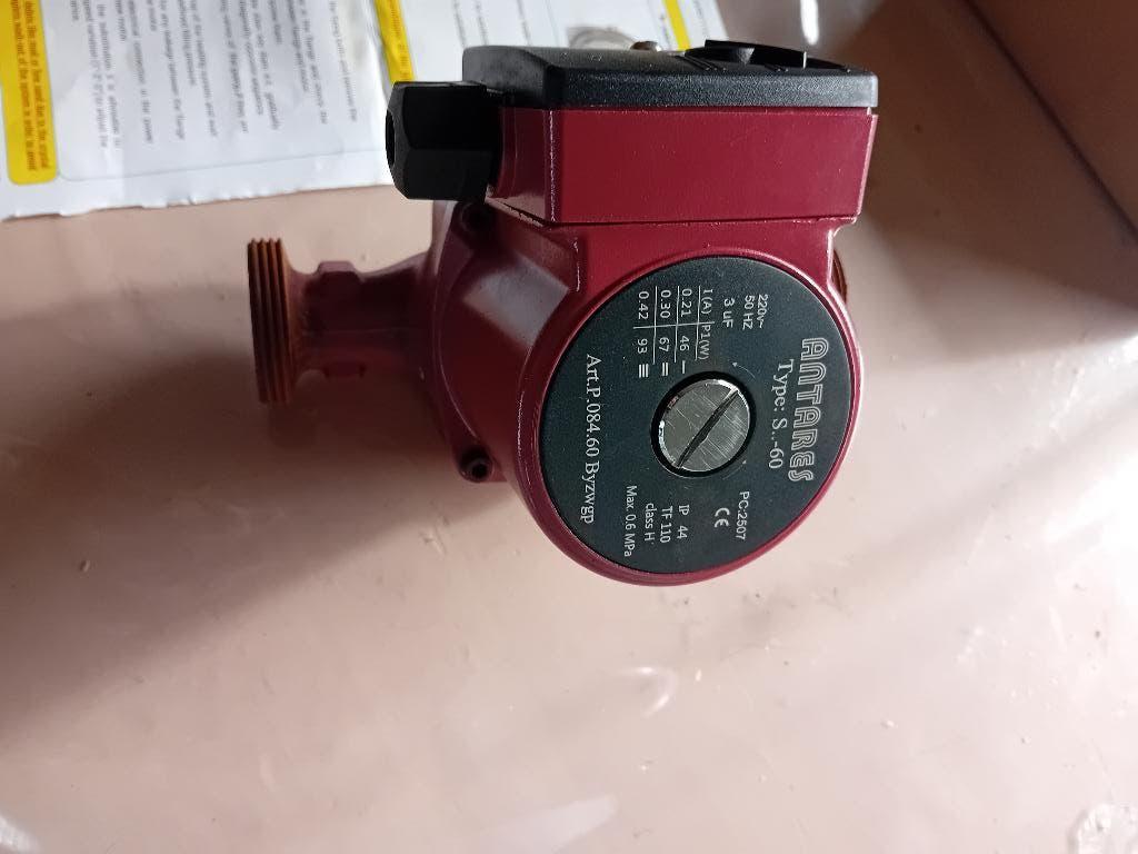 Antares Circulatiepomp voor centrale verwarming, Ophalen of Verzenden, Zo goed als nieuw, Minder dan 200 watt, Cv-ketel of Combi-ketel