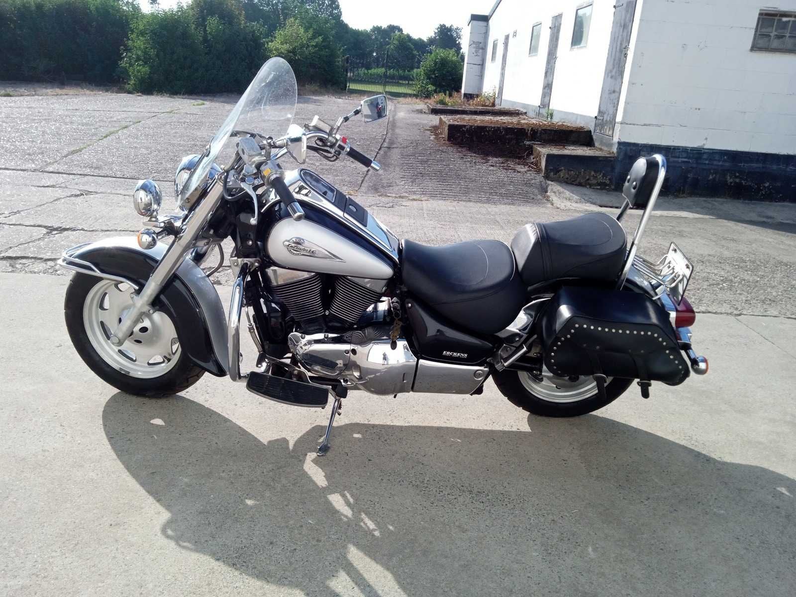 Suzuki - Intruder 1500 - Moto, Entreprise, Autre