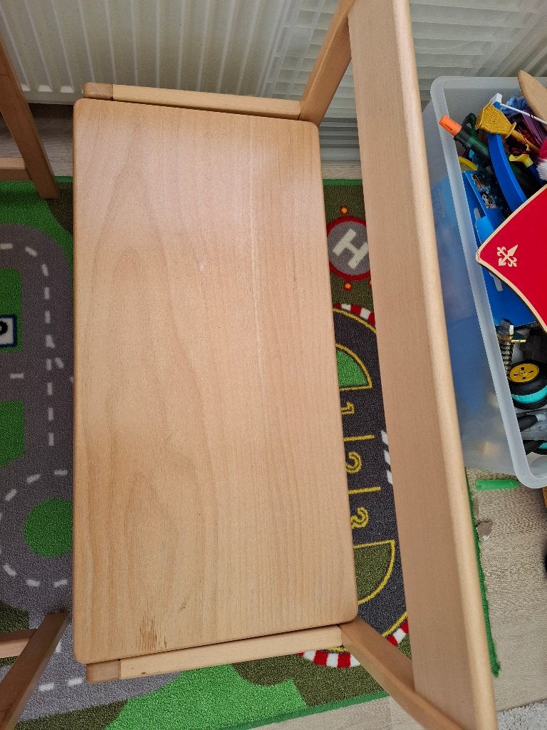 Zitbank en opbergbank, tafel en 2 stoelen kleuter, Ophalen, Gebruikt