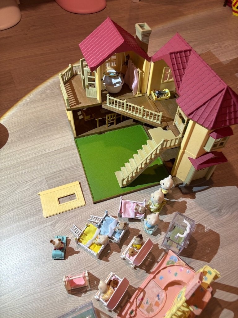 Grand lot Sylvanian Families: maison personnages accessoires, Collections, Enlèvement ou Envoi, Utilisé