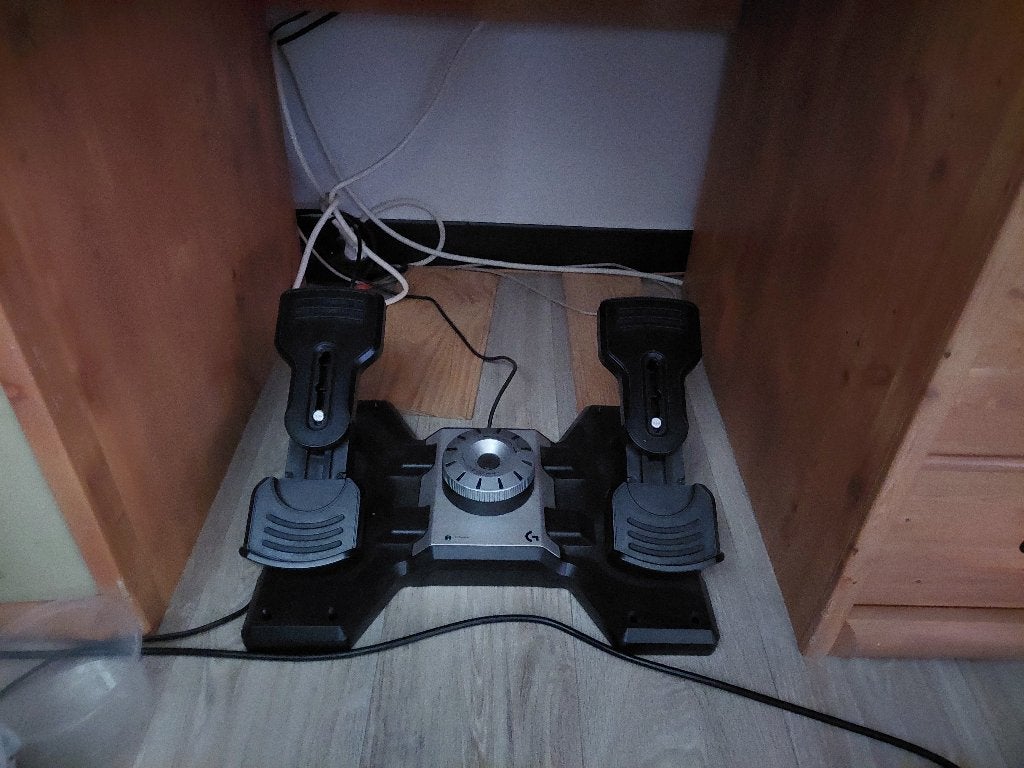 Rudder pedals., Enlèvement, Comme neuf