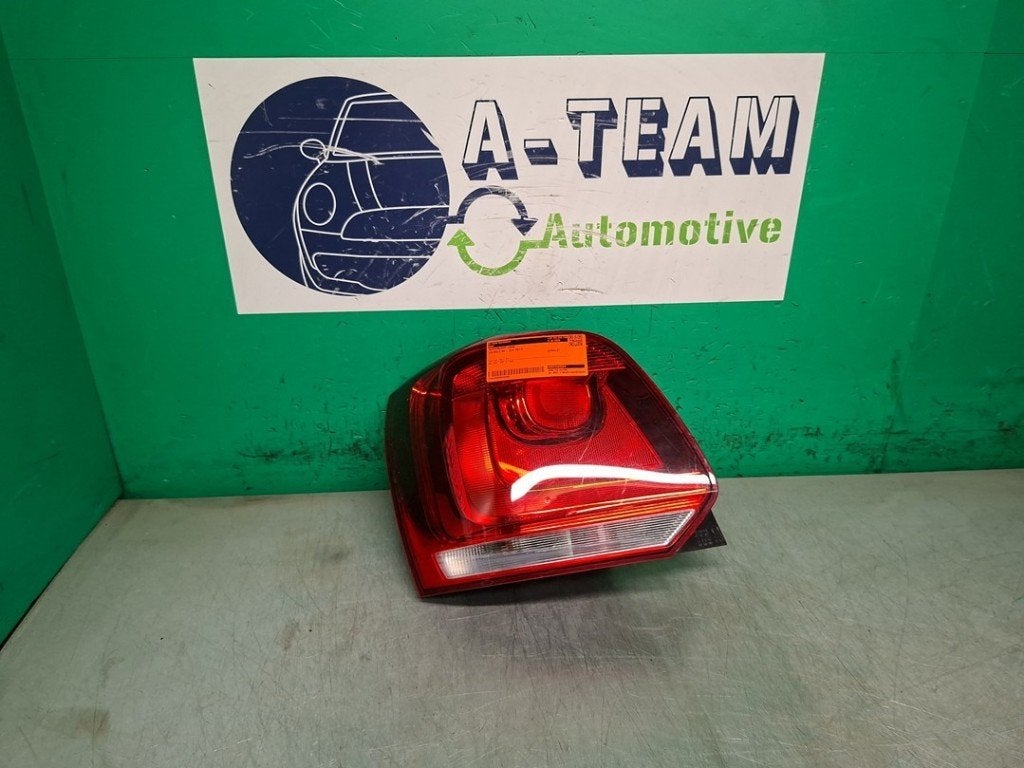 FEU ARRIÈRE GAUCHE Volkswagen Polo V (6R) (|6R0945095L|), Utilisé, Volkswagen