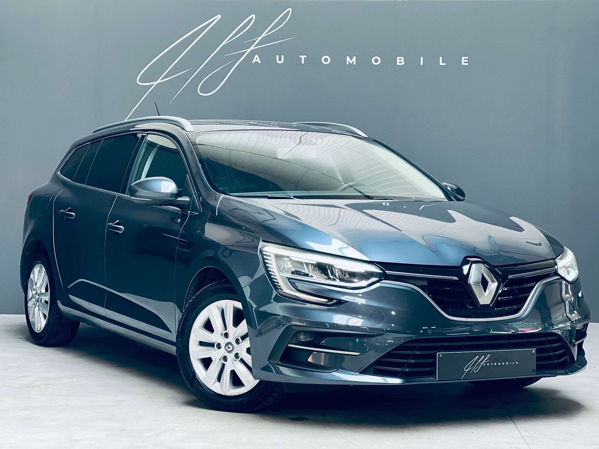 Renault Mégane 1.5 Blue dCi *LED*CARPLAY*CARNET COMPLET*, Argent ou Gris, Achat, Euro 6, Entreprise