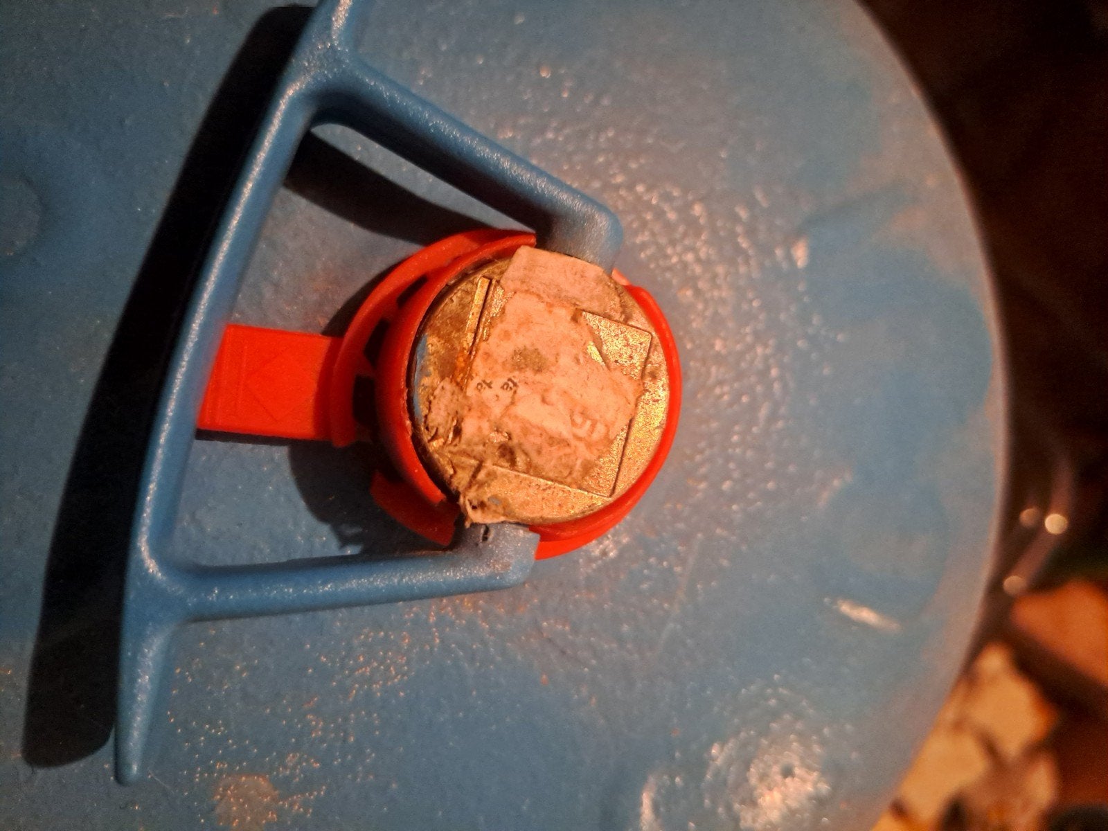 Camping gas 907, Ophalen