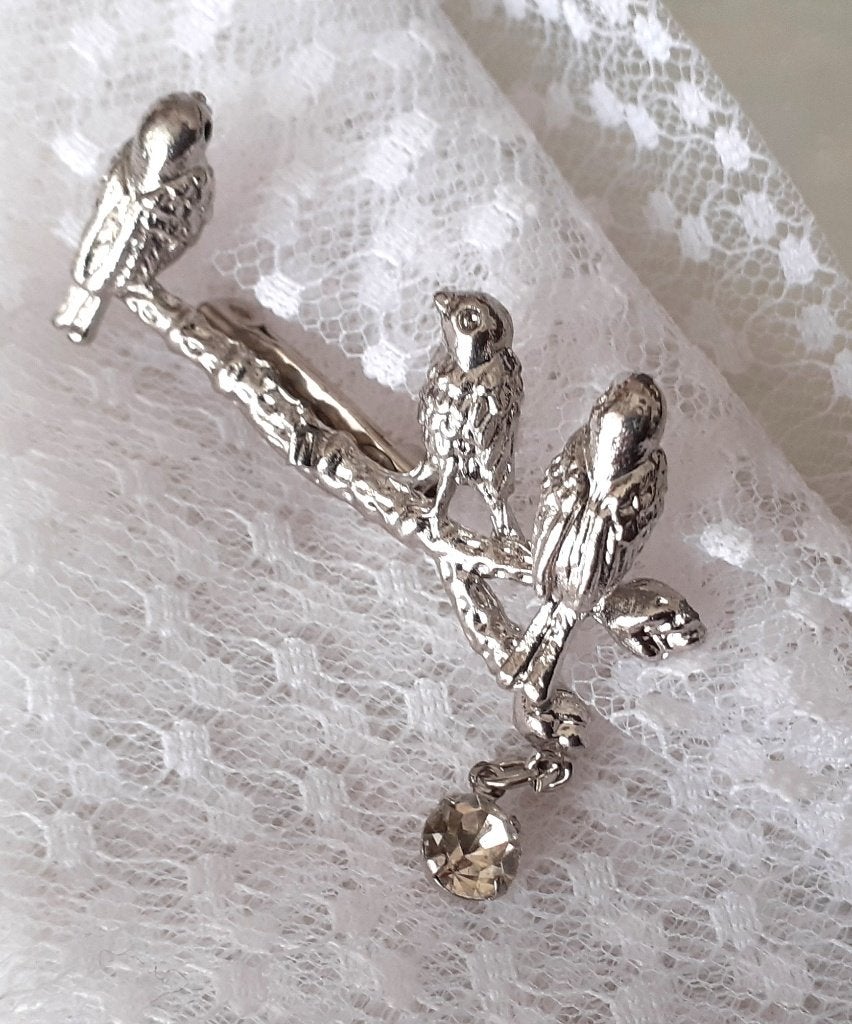 broche vintage vogels op takje zeer gedetailleerde afwerking, Handtassen en Accessoires, Broches, Overige materialen, 4 tot 7 cm
