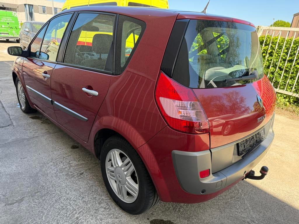 Renault megane scenic de 2005 avec 102000 km, Auto's, Bedrijf, Te koop, Mégane