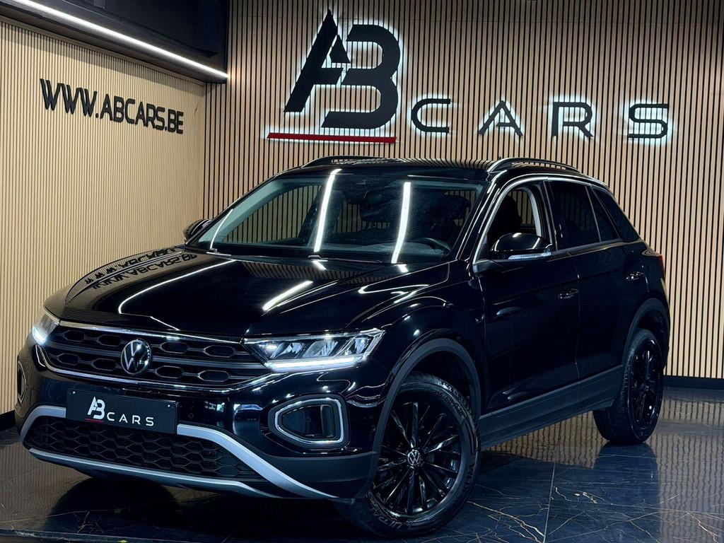 Volkswagen T-Roc 1.0 TSI * SPORT * GARANTIE 12 MOIS * 1ER PR, Auto's, 118 g/km, Stof, Gebruikt, https://public.car-pass.be/vhr/2d9e9754-ae33-4de2-bc5a-c1c24a350b4f