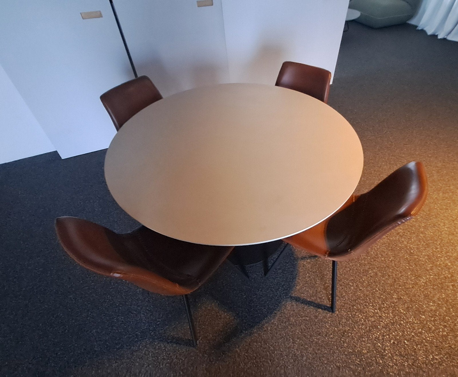 Design eettafel, Enlèvement, Utilisé, Modern, 4 à 6 chaises