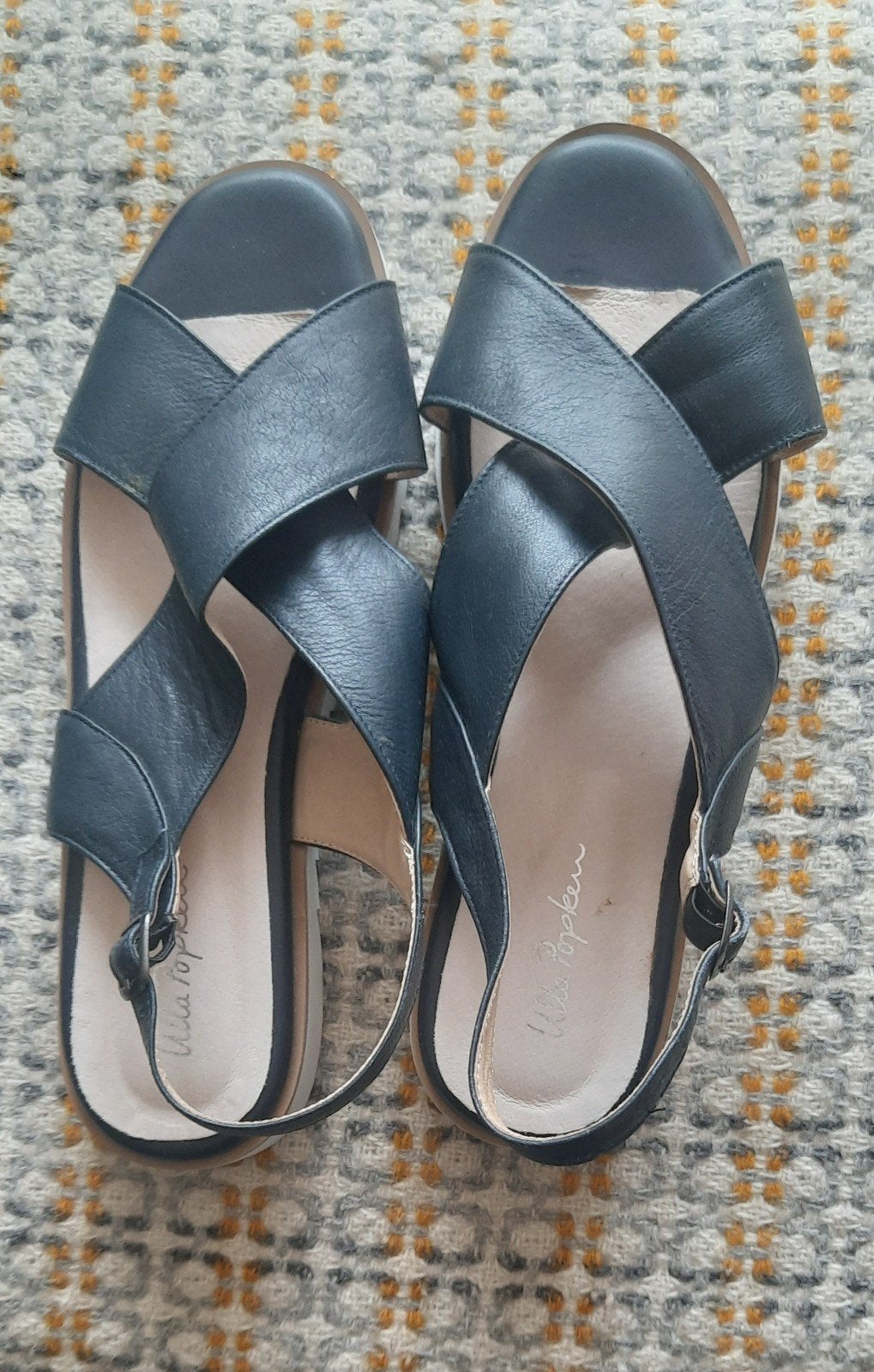 Nieuwe lederen sandalen, donkerblauw, maat 43, Ophalen, Sandalen