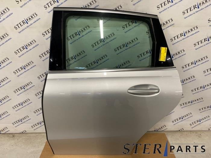 Portière 4portes arrière gauche d'un Mercedes B-Klasse (77, 3 mois de garantie, Utilisé, Porte, -