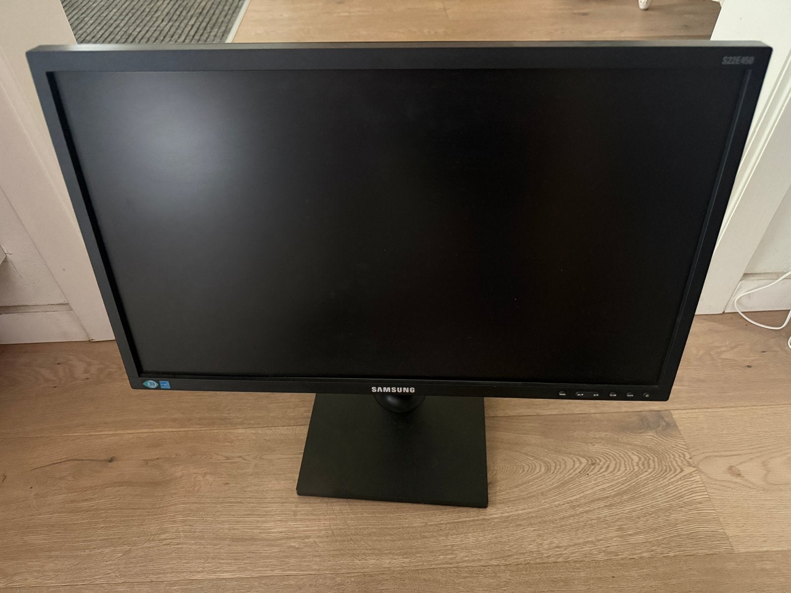 Samsung 22" Business Monitor S22E450F, Gebruikt, 3 tot 5 ms, Full HD, In hoogte verstelbaar