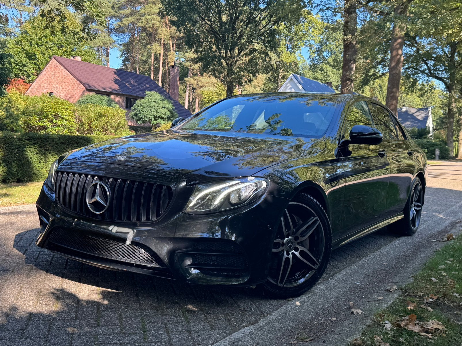 Mercedes-Benz E200d AMG, Achat, Entreprise, Alcantara, Noir