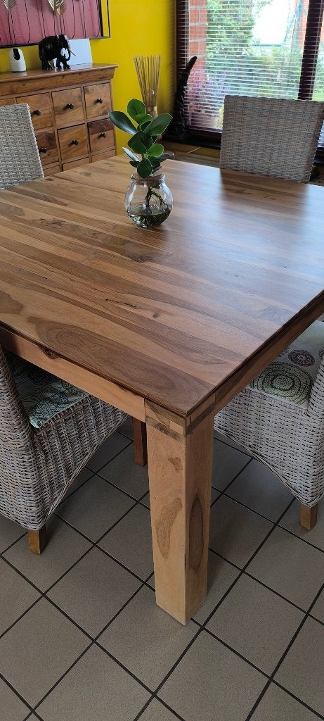 Vends table carée en shisham 1m40/1m40, Ophalen, Overige materialen, Vierkant, Zo goed als nieuw