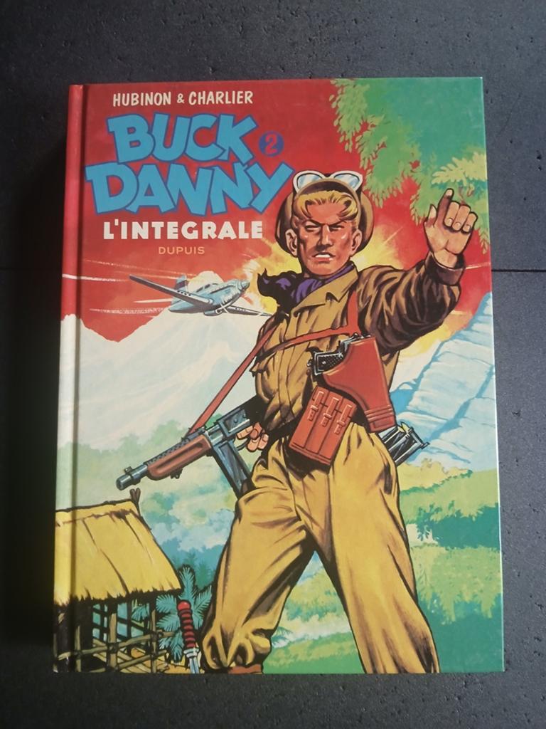 Bd buck Danny integrale 2, Livres, Enlèvement ou Envoi