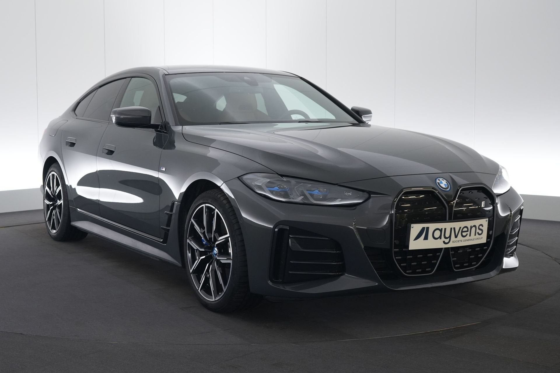 (2CRK709) BMW I4, Autos, Argent ou Gris, Achat, Entreprise, 80 kWh