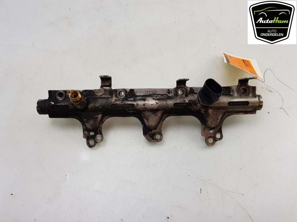 INJECTIEGALERIJ Audi A3 Sportback (8PA) (01-2004/03-2013), Auto-onderdelen, Gebruikt, Audi