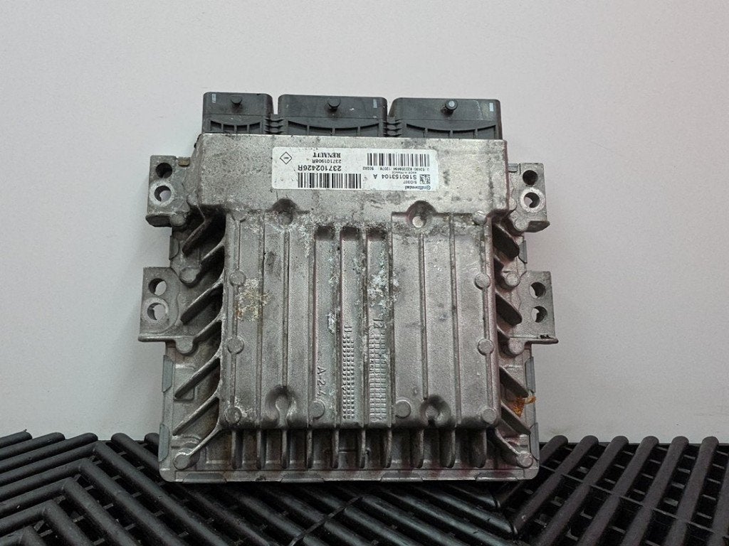 CALCULATEUR MOTEUR ECU Renault Megane III Berline (BZ), Autos : Pièces & Accessoires, Renault, Utilisé, Continental AG, Continental-Plaza 1
30175  Hannover, DE