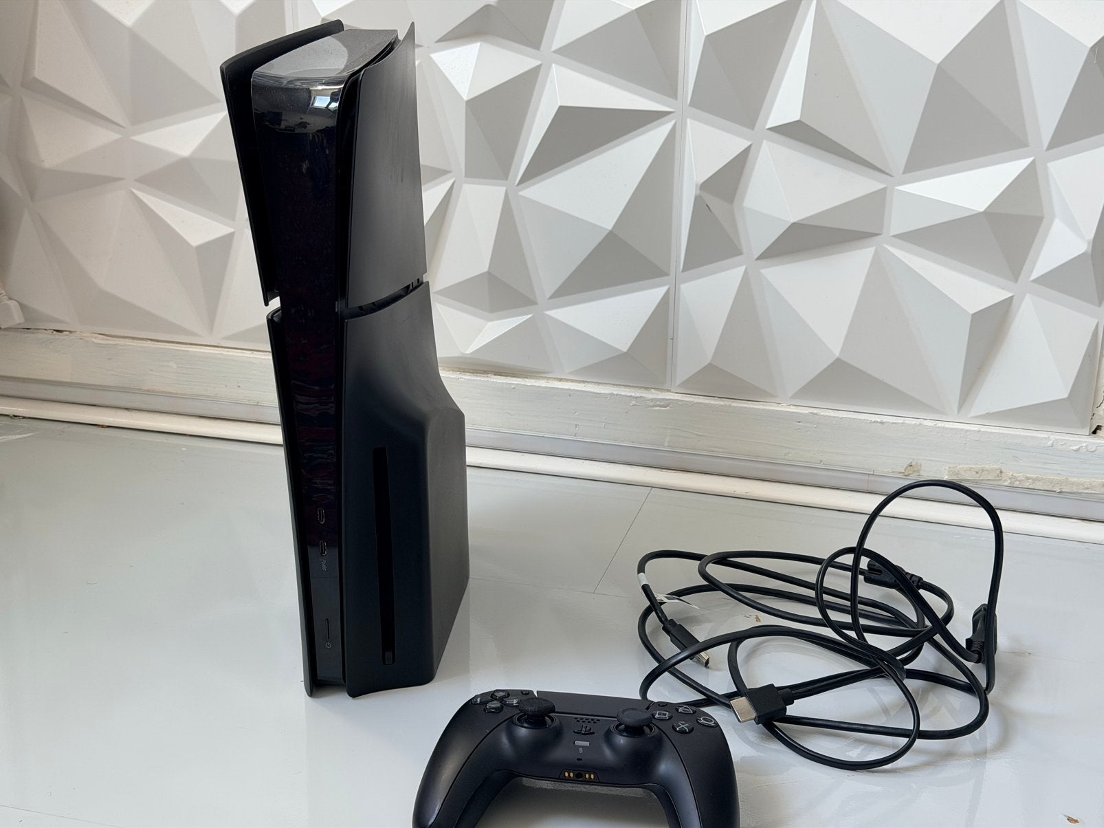 Zeer nette BLACK edition ps5 slim disc Als nieuw!!, Games en Spelcomputers, Spelcomputers | Sony PlayStation 5, Ophalen of Verzenden