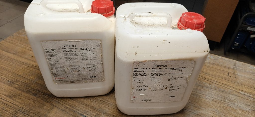 2 bussen additief voor chape vloerverwarming, Doe-het-zelf en Bouw, Overige Doe-Het-Zelf en Bouw, Ophalen, Nieuw