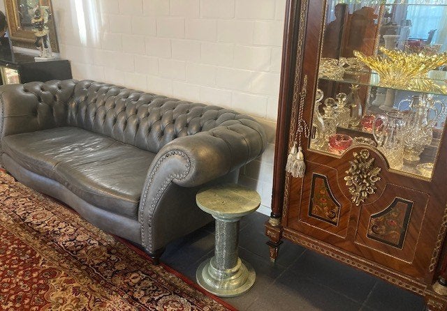 bank zetels 3.5 zit Chesterfield baxter 220cm designers bank, Maison & Meubles, Canapés | Salons, Utilisé, Banc droit, Trois personnes