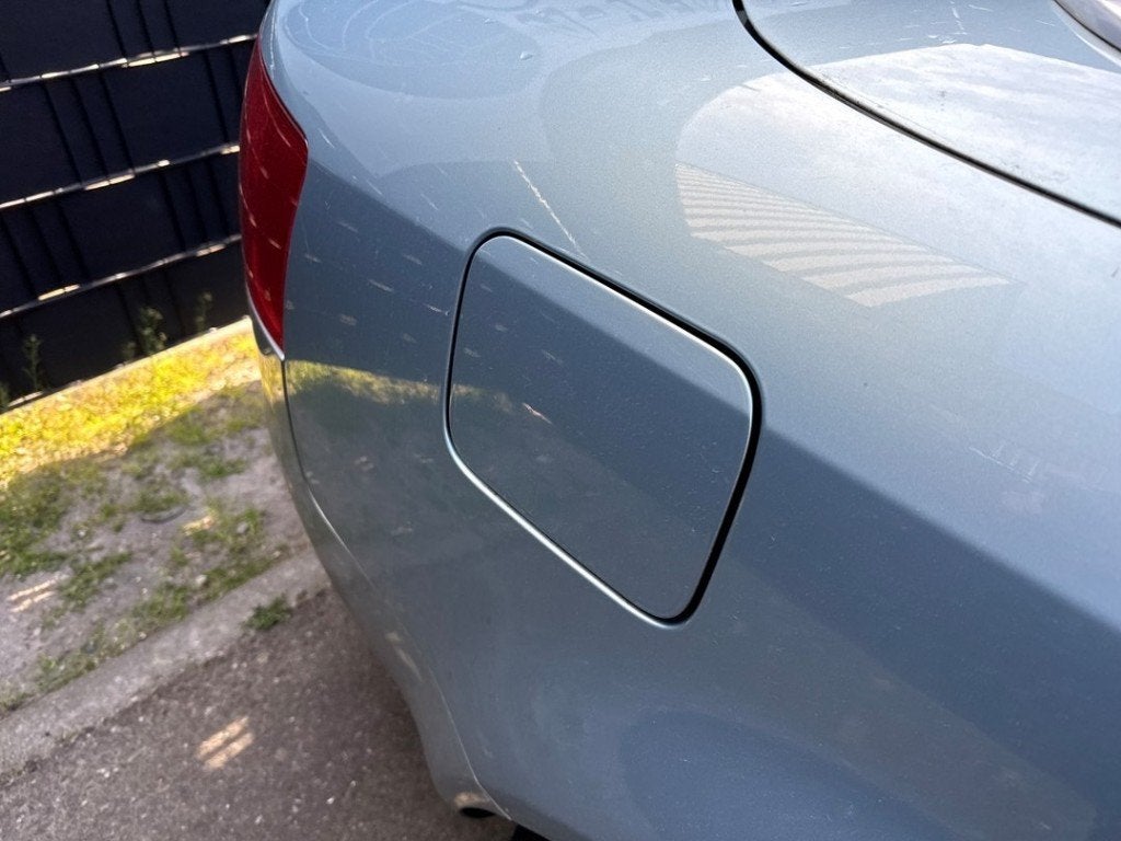 TANKKLEP Audi A4 Cabriolet (B6) (|8H0809905|), Info@audi.de, Audi, Audi AG, Gebruikt