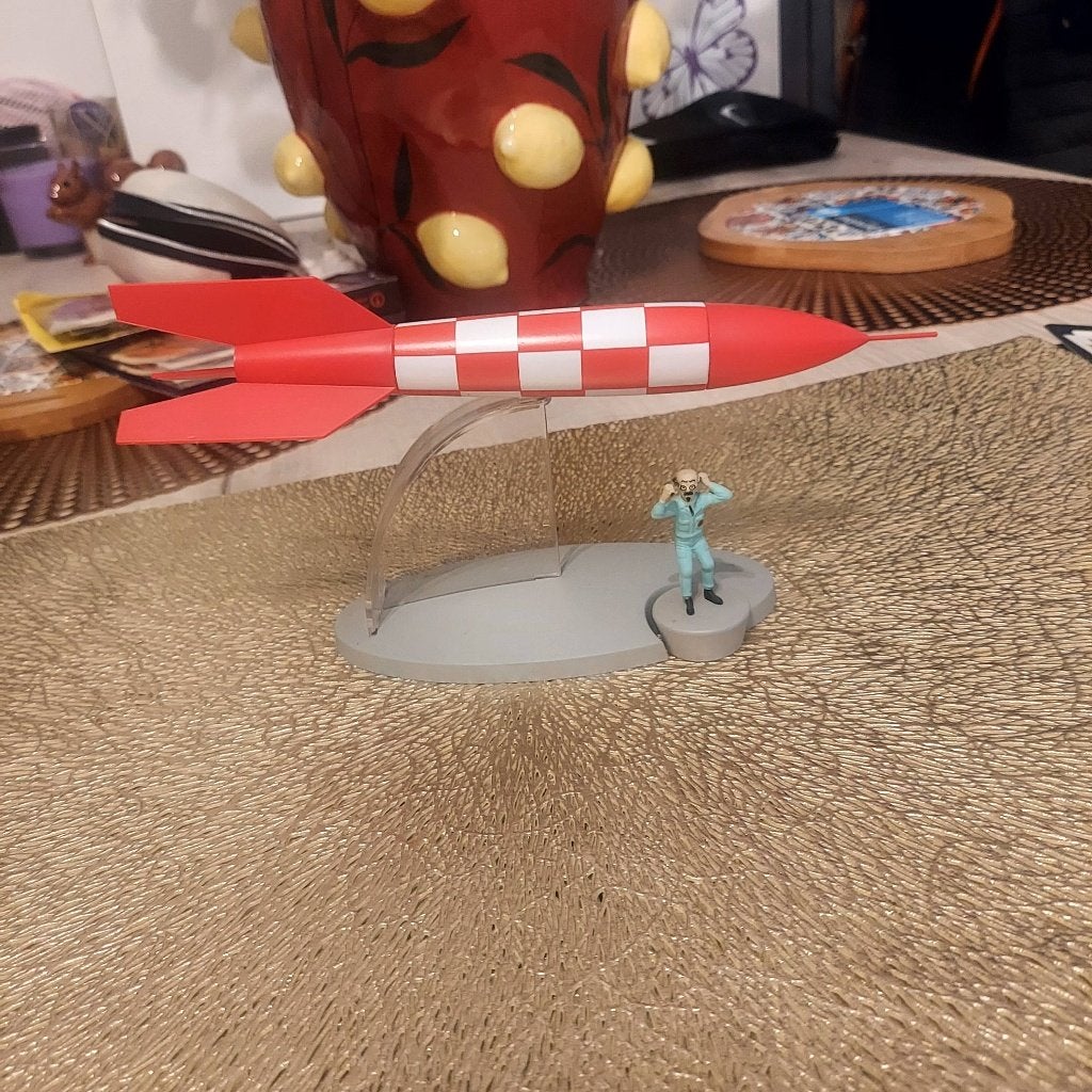 Fusée  tintin, Enlèvement ou Envoi, Tintin