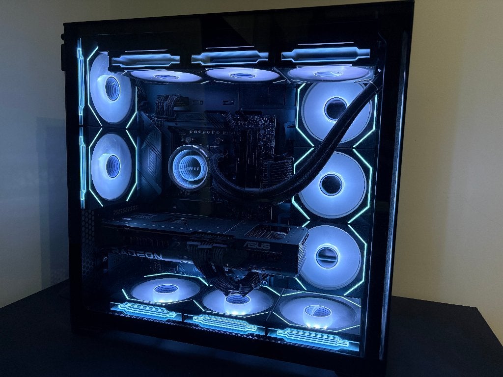 Game PC - Ryzen 7 9800X3D - RX 9070 XT - 64 GB, Ophalen, 64 GB of meer, Gebruikt, AMD Ryzen 7
