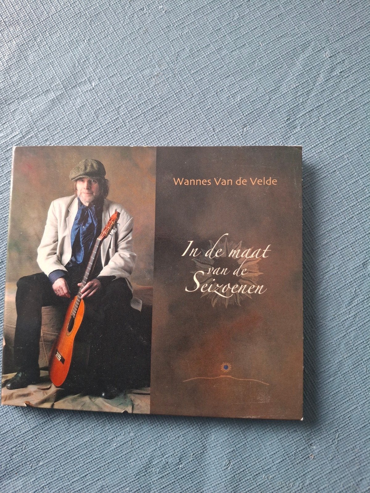 Cd wannes van de velde  in de maat van de  seizoenen, Cd's en Dvd's, Ophalen of Verzenden